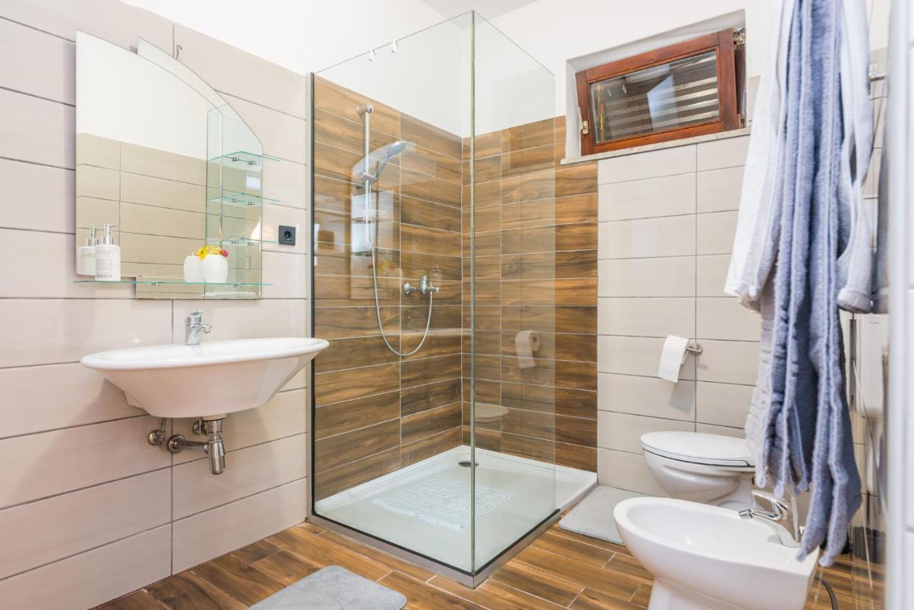 Apartment Chiara *